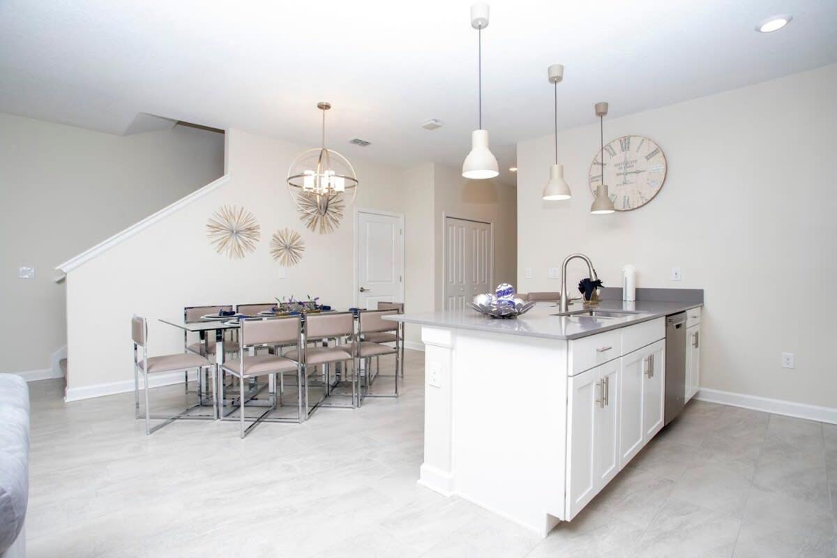 Stunning 5 Bd W/ Pool Close To Disney 8955 Kissimmee Ngoại thất bức ảnh